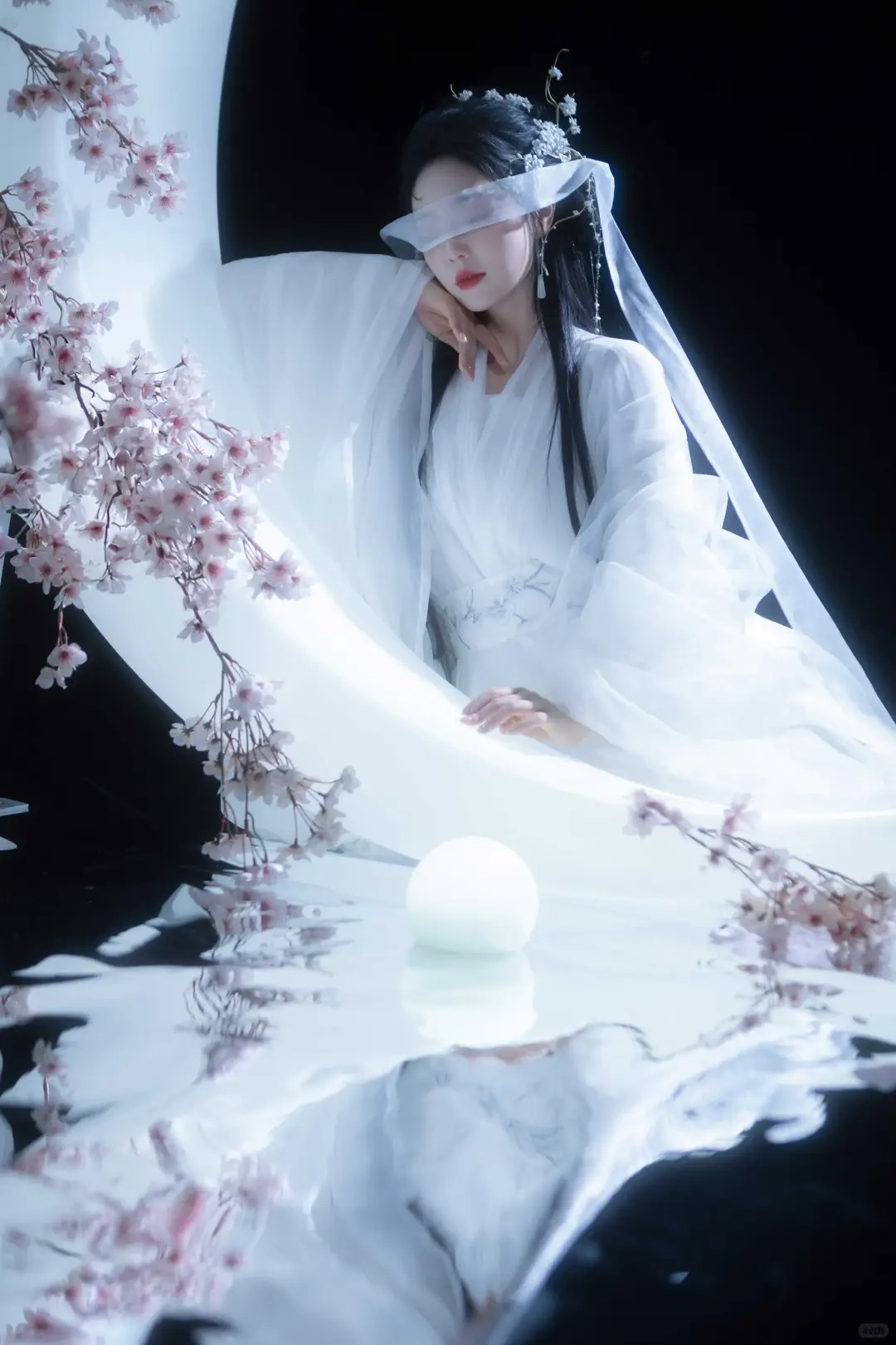 花前月下🌙｜自带唯美浪漫的意境氛围感_16_成都美人赋古风艺术照_来自小红书网页版.jpg