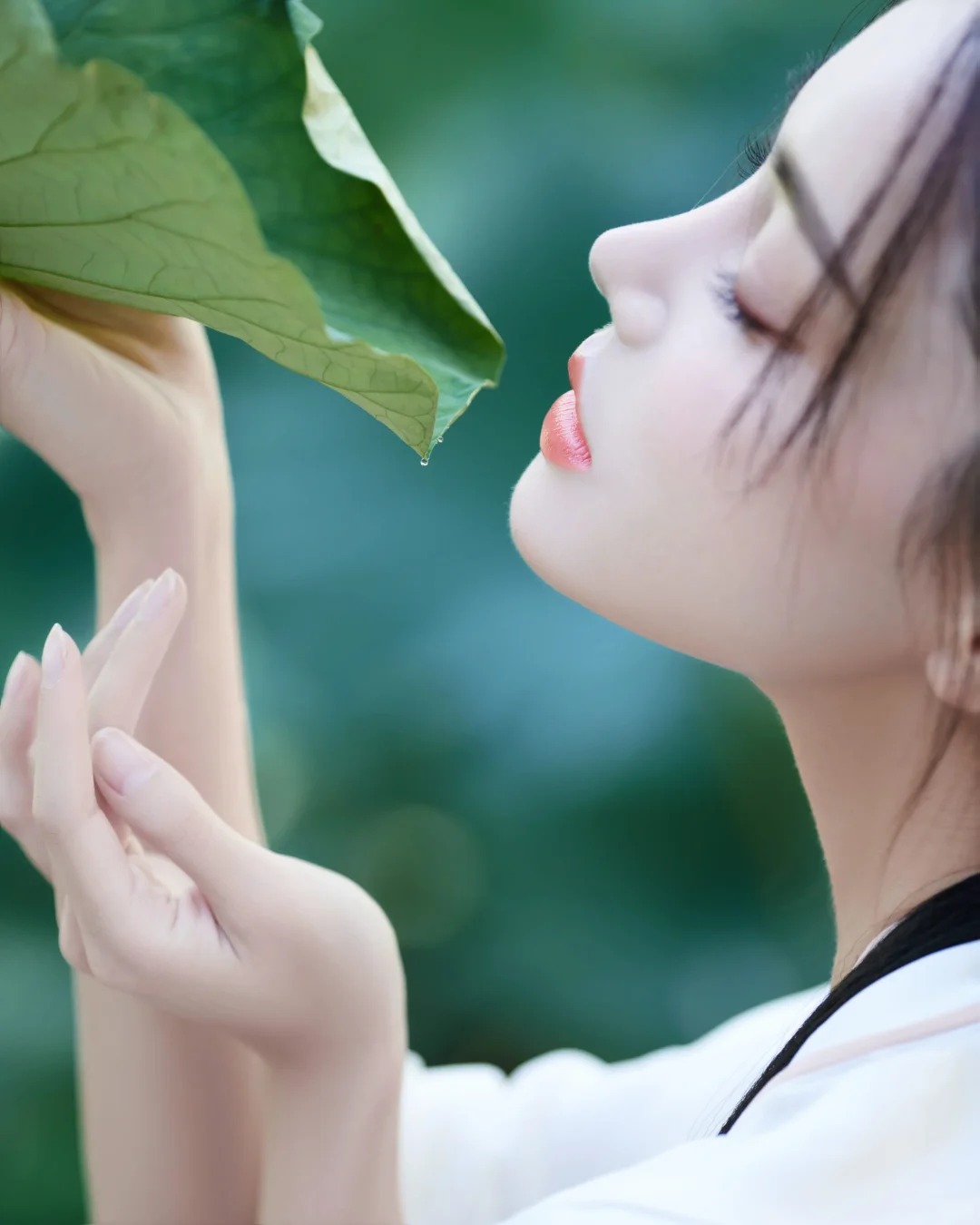 “小荷才漏尖尖角”🌿荷花汉服写真_2_阑梦古装摄影写真馆_来自小红书网页版.jpg