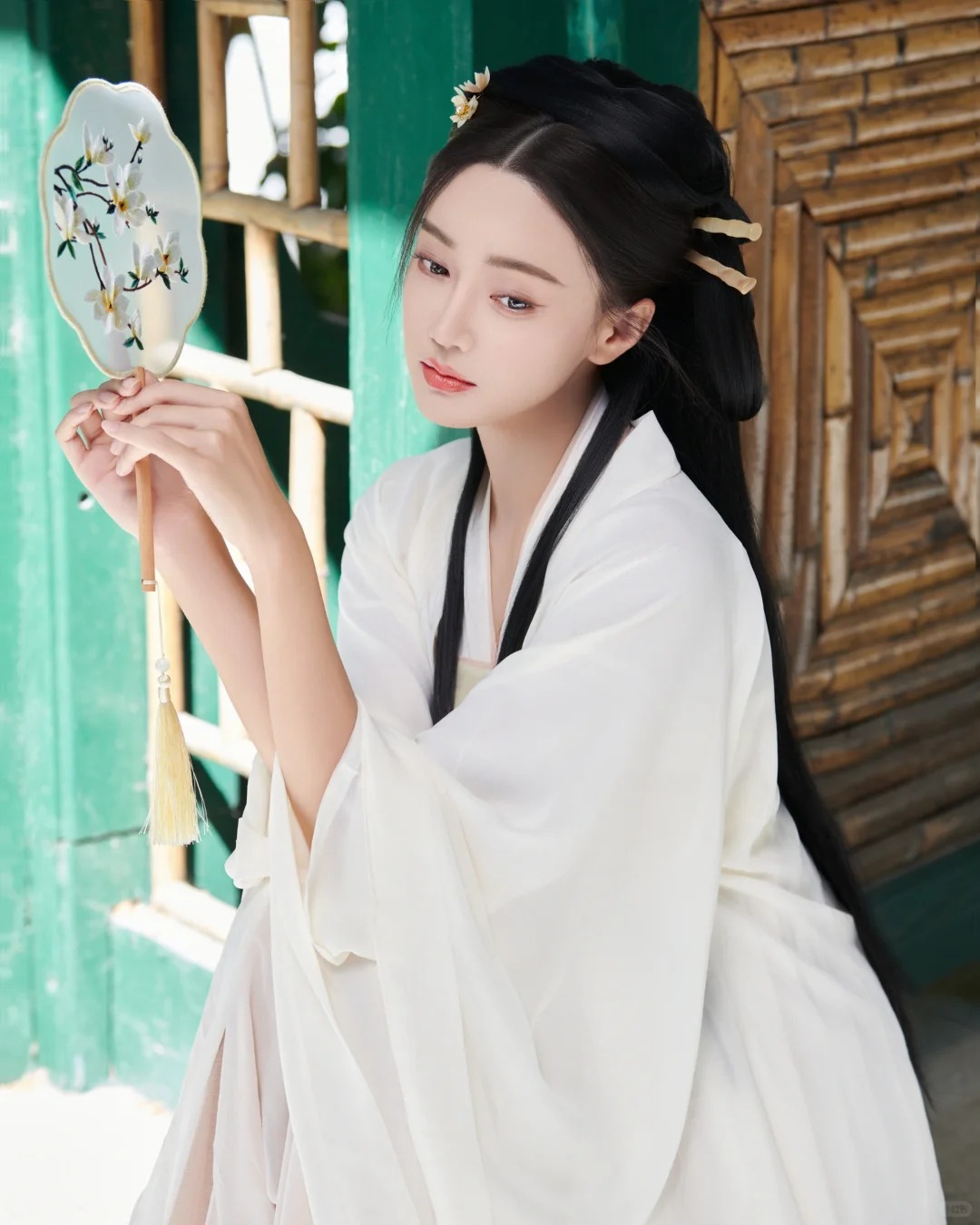 “小荷才漏尖尖角”🌿荷花汉服写真_7_阑梦古装摄影写真馆_来自小红书网页版.jpg