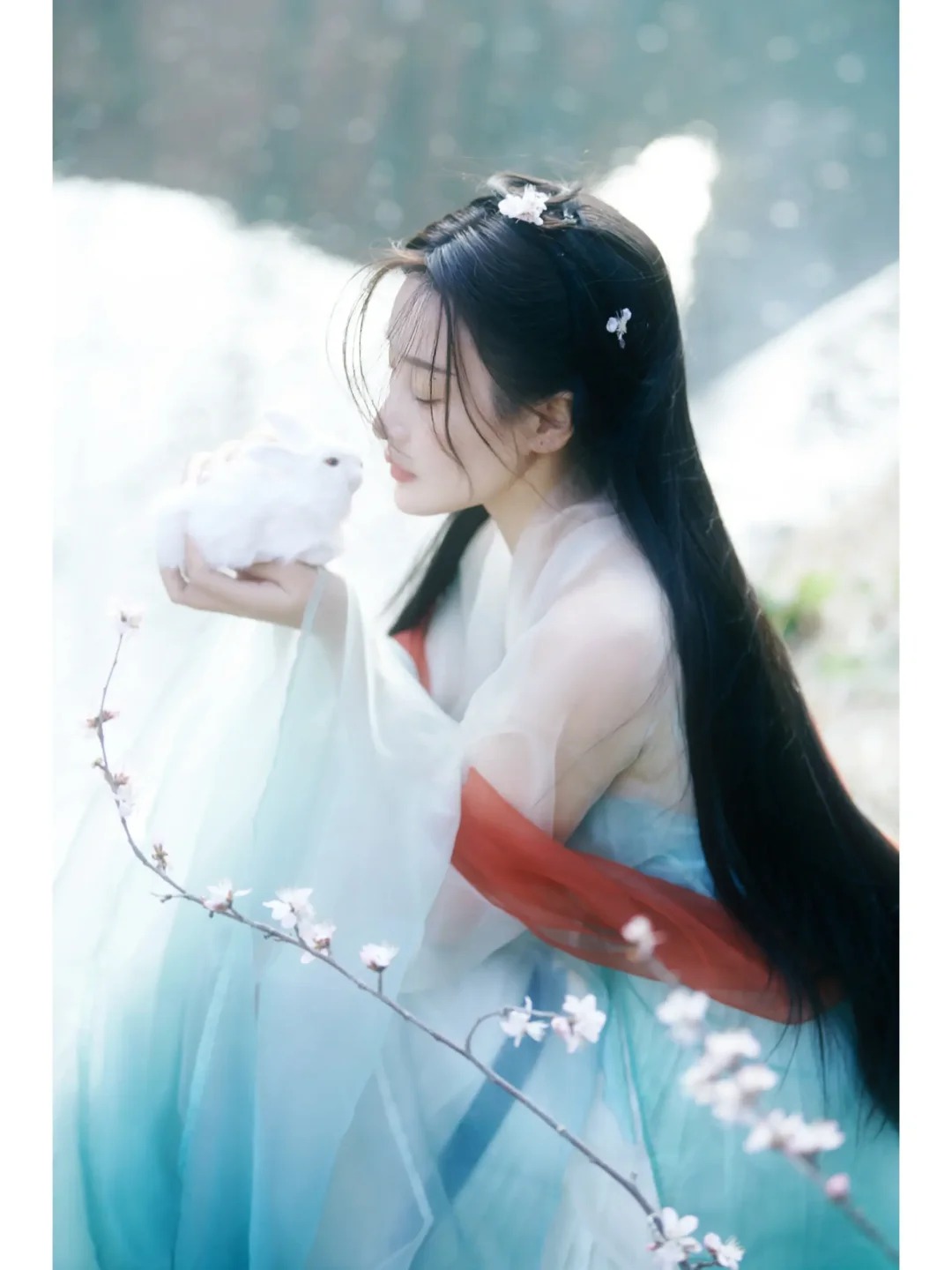 三月春风起，十里桃花浓🌸_古风写真_3_阑梦古装摄影写真馆_来自小红书网页版.jpg